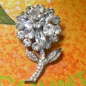 Vtg Juliana D&E Clear Crystal Rhinestone Paved Sparkling Flower Brooch Pin 2.75”